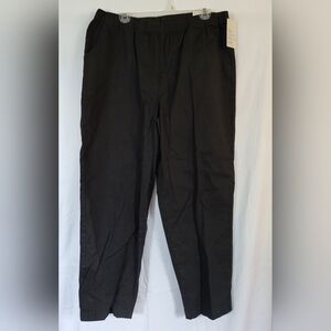 Croft and Barrow Striaght Mid Rise Women's NWT 2X Short Black Pants